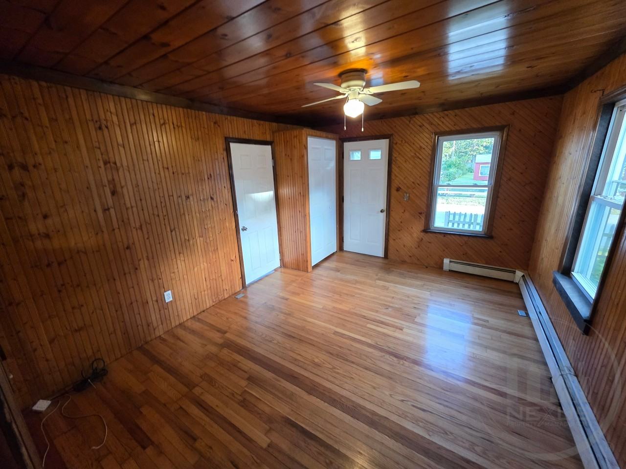 89 Oakhurst Ave - Photo 5 of 18