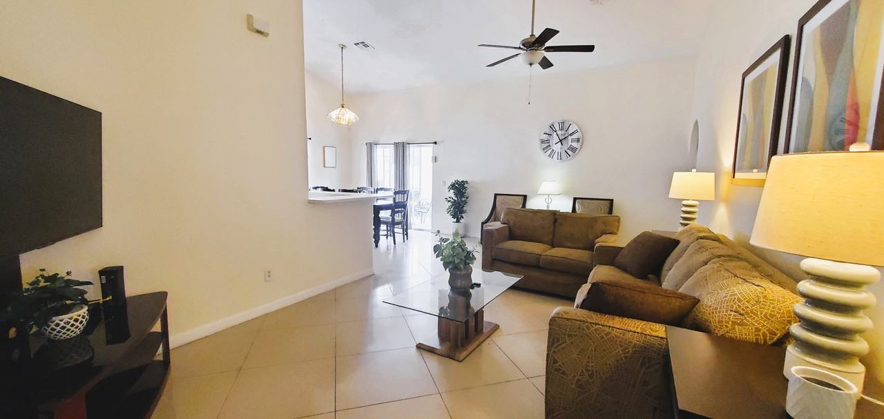 2617 Autumn Creek Cir - Photo 3 of 12