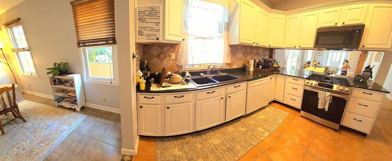 1631 S Rendon St #NA - Photo 5 of 27