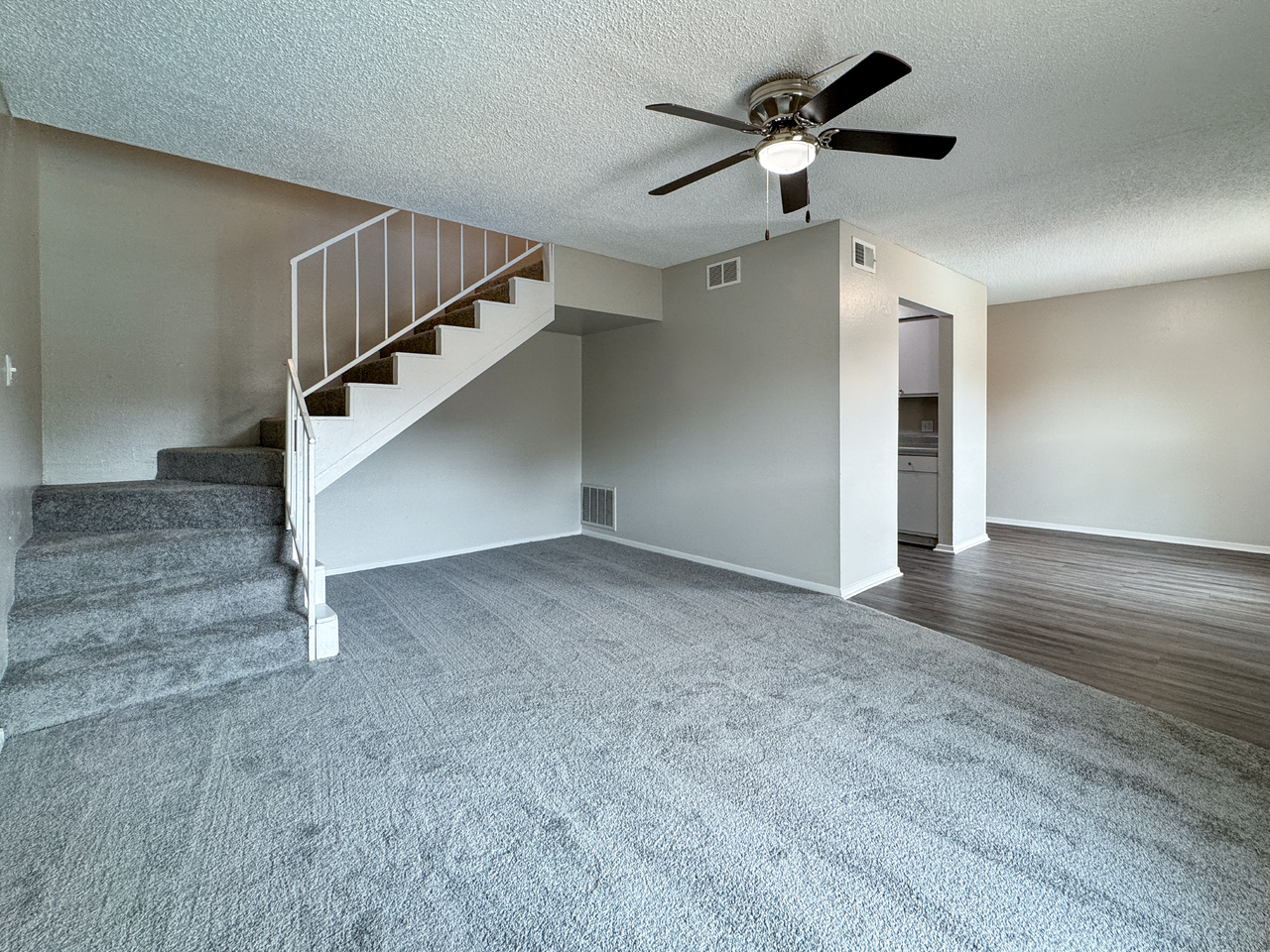 The Vibe Apartments - Photo 3 of 11