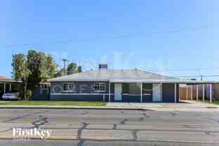 5737 N 35th Ave - Photo 1 of 1