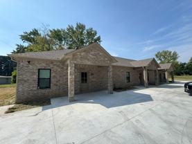 714 S Spring St - Photo 1 of 1