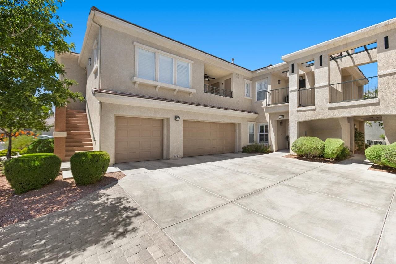 10809 Garden Mist Dr