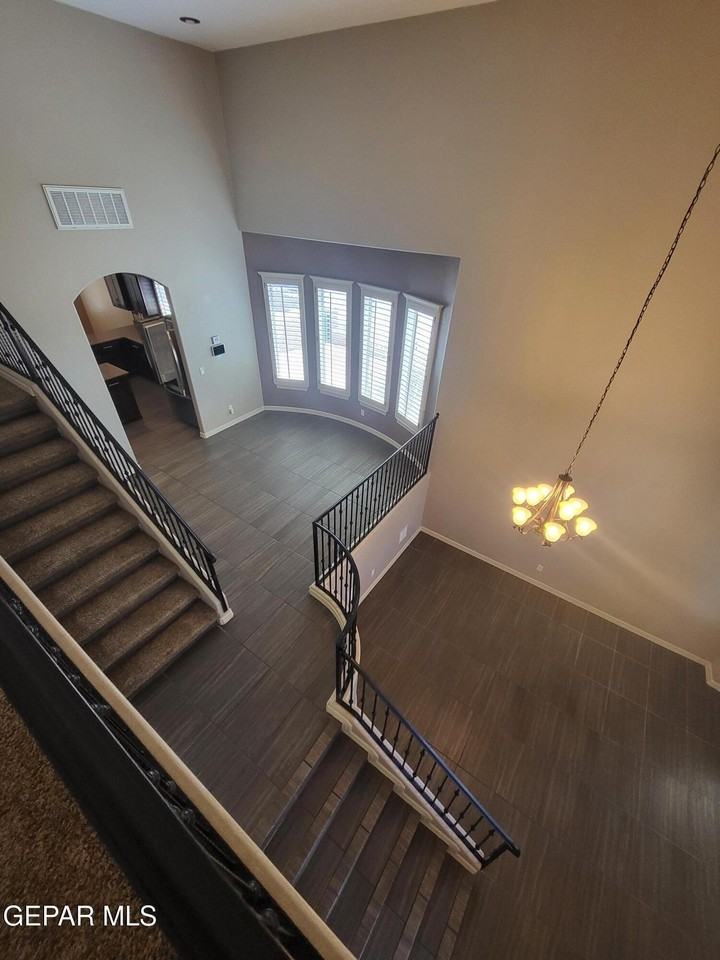 3150 Spring Willow - Photo 5 of 41