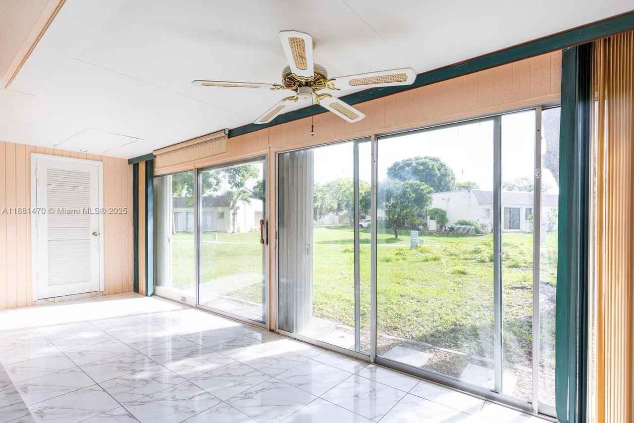 16985 Sw 113th Ct #31541E - Photo 4 of 17