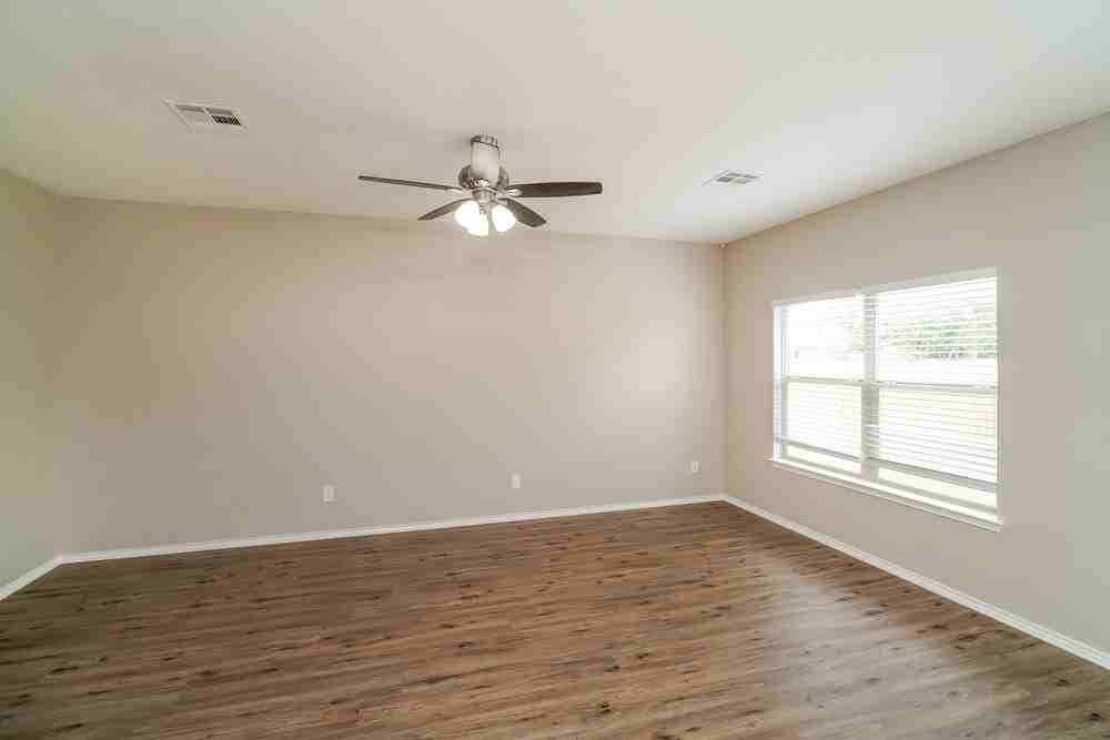 357 Saddlehorn Way - Photo 5 of 17
