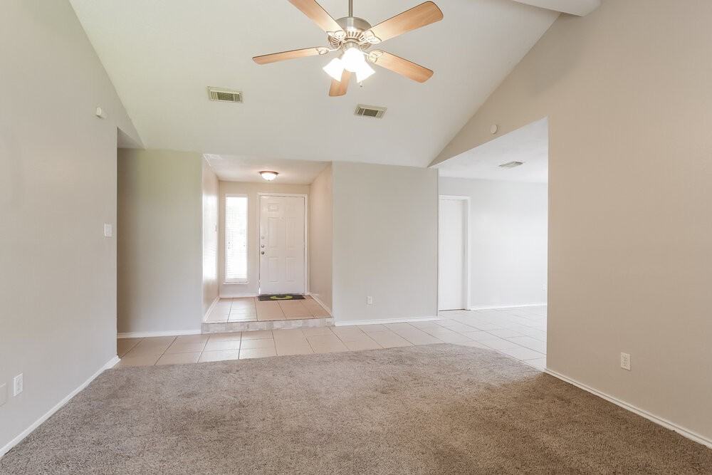 4306 Hickorygate Dr - Photo 4 of 16