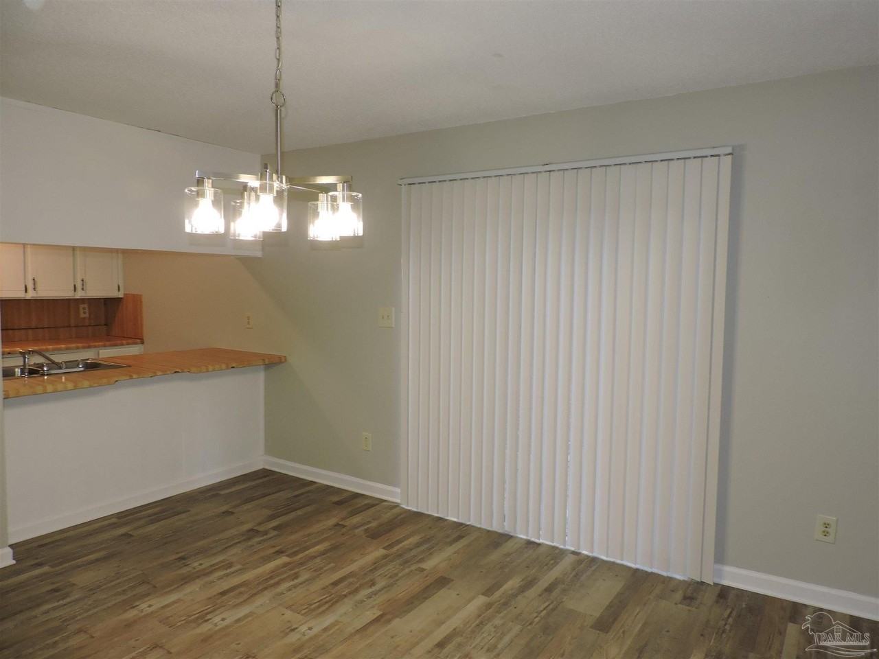 1498 John Carroll Dr - Photo 5 of 16