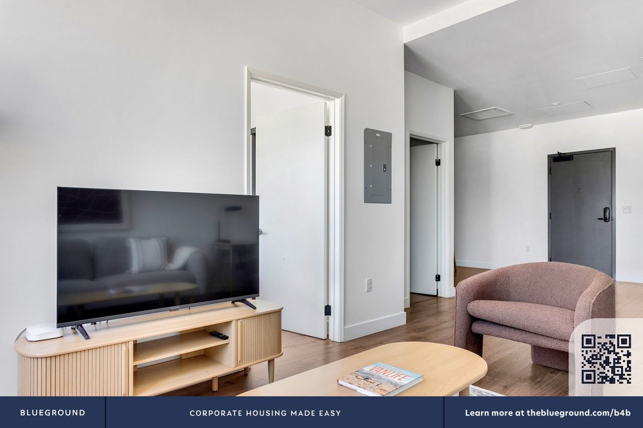 3345 Wilshire Blvd #1419 - Photo 5 of 21