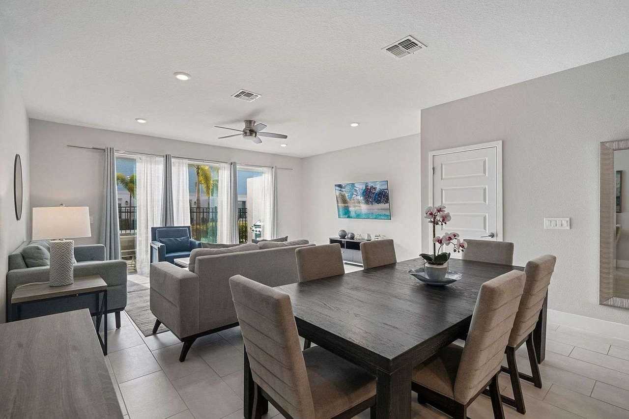 7916 Draw St #1295162P - Photo 4 of 31