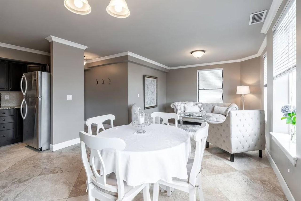 510 Tacoma Ave S #1296619P - Photo 7 of 20