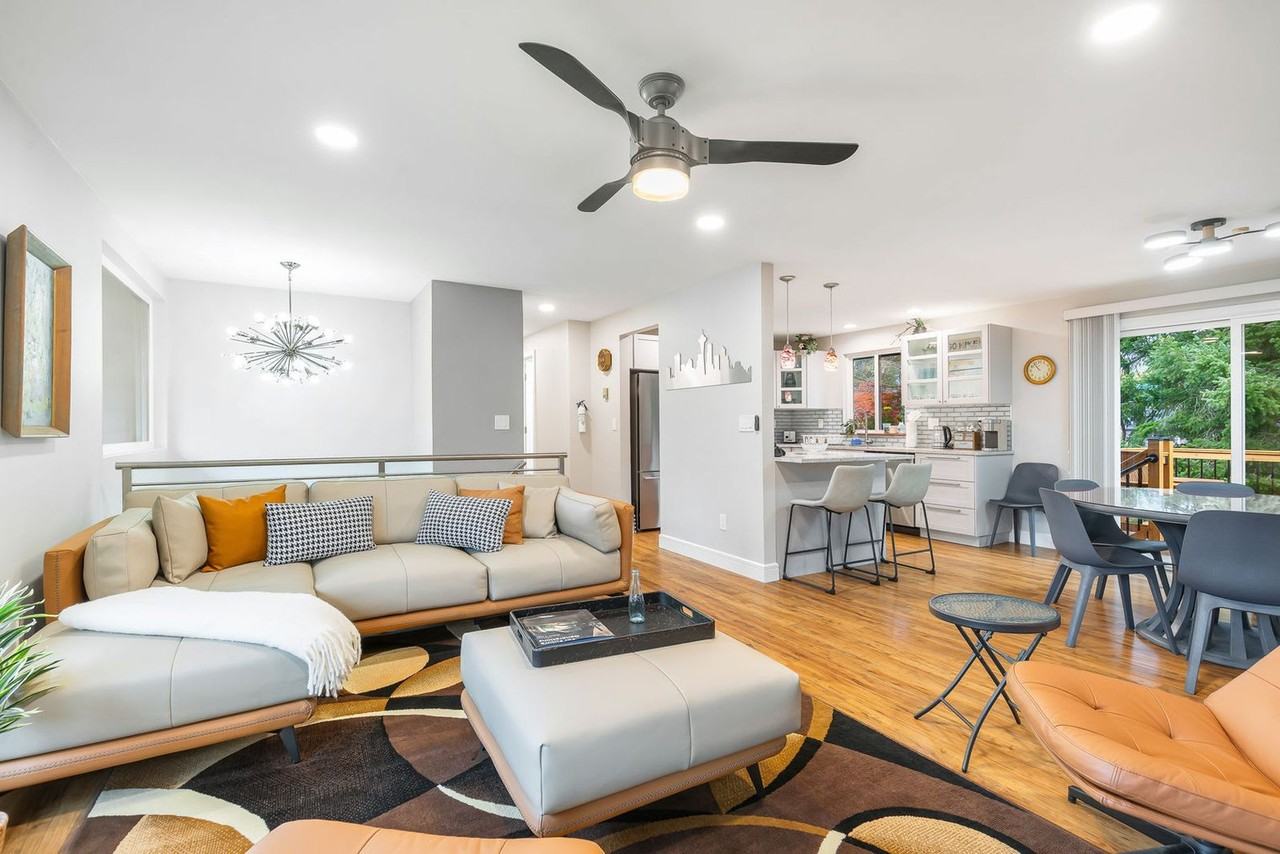 2404 Sw 104th St #1299304P - Photo 4 of 31