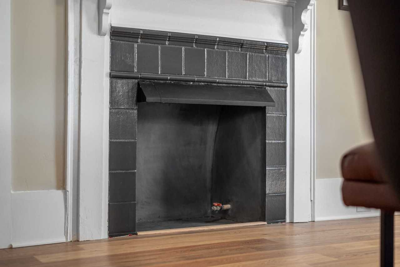 500 W Rosemary St #1300722P - Photo 3 of 47