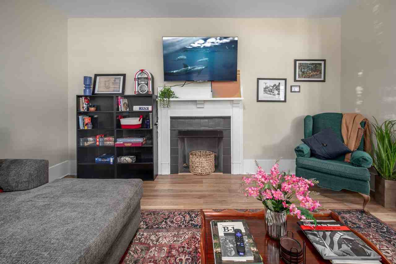 500 W Rosemary St #1300722P - Photo 4 of 47