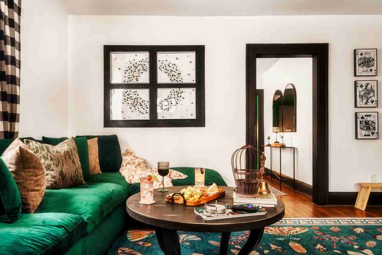 713 Grandin Rd #1298578P - Photo 3 of 46