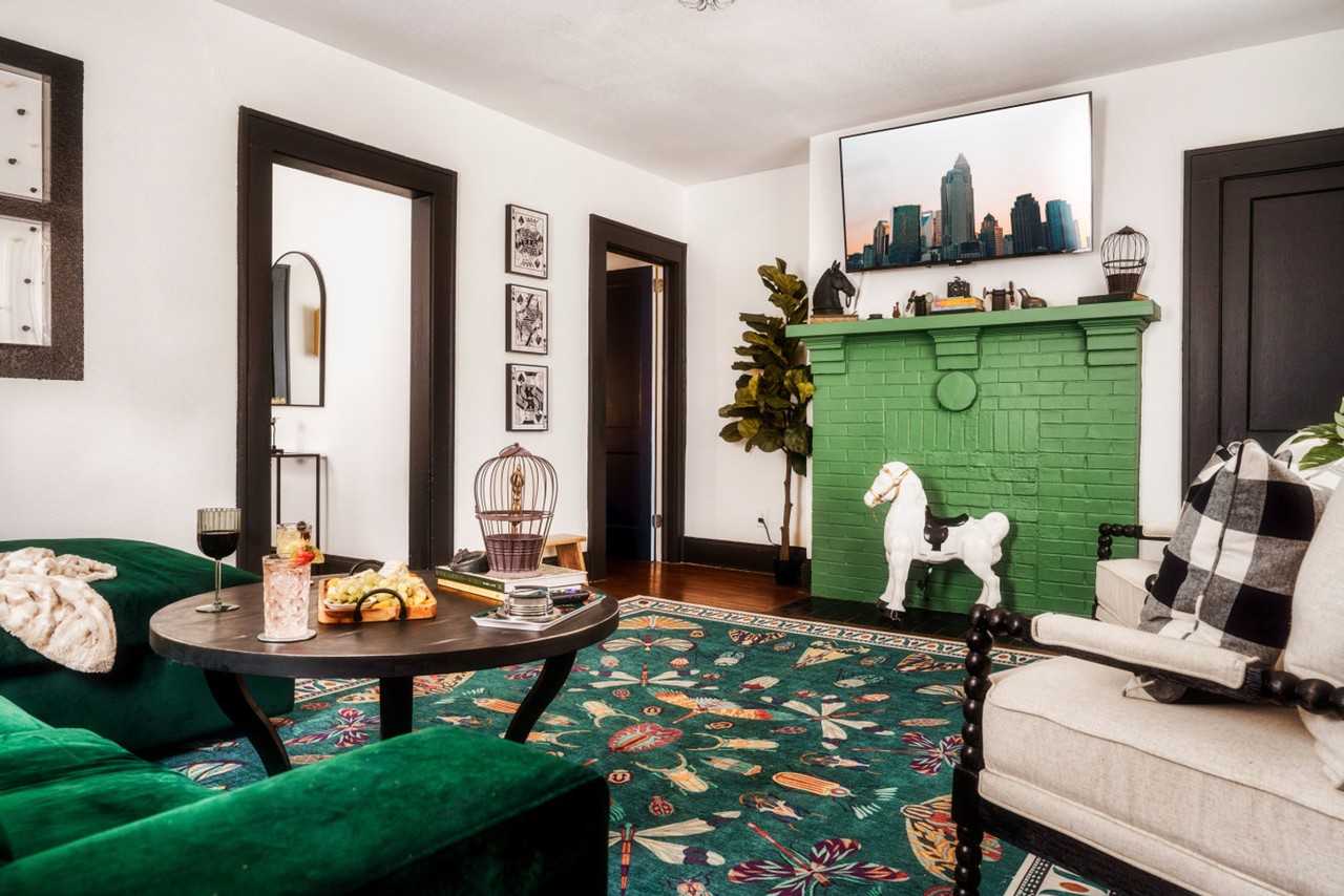 713 Grandin Rd #1298578P - Photo 5 of 46