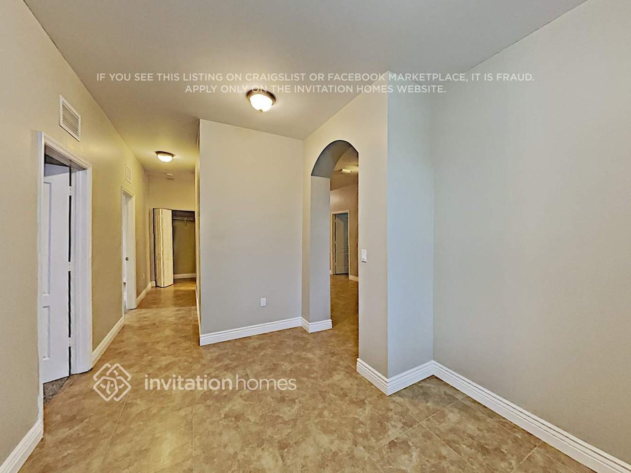 550 Ne 15th Ct - Photo 4 of 15