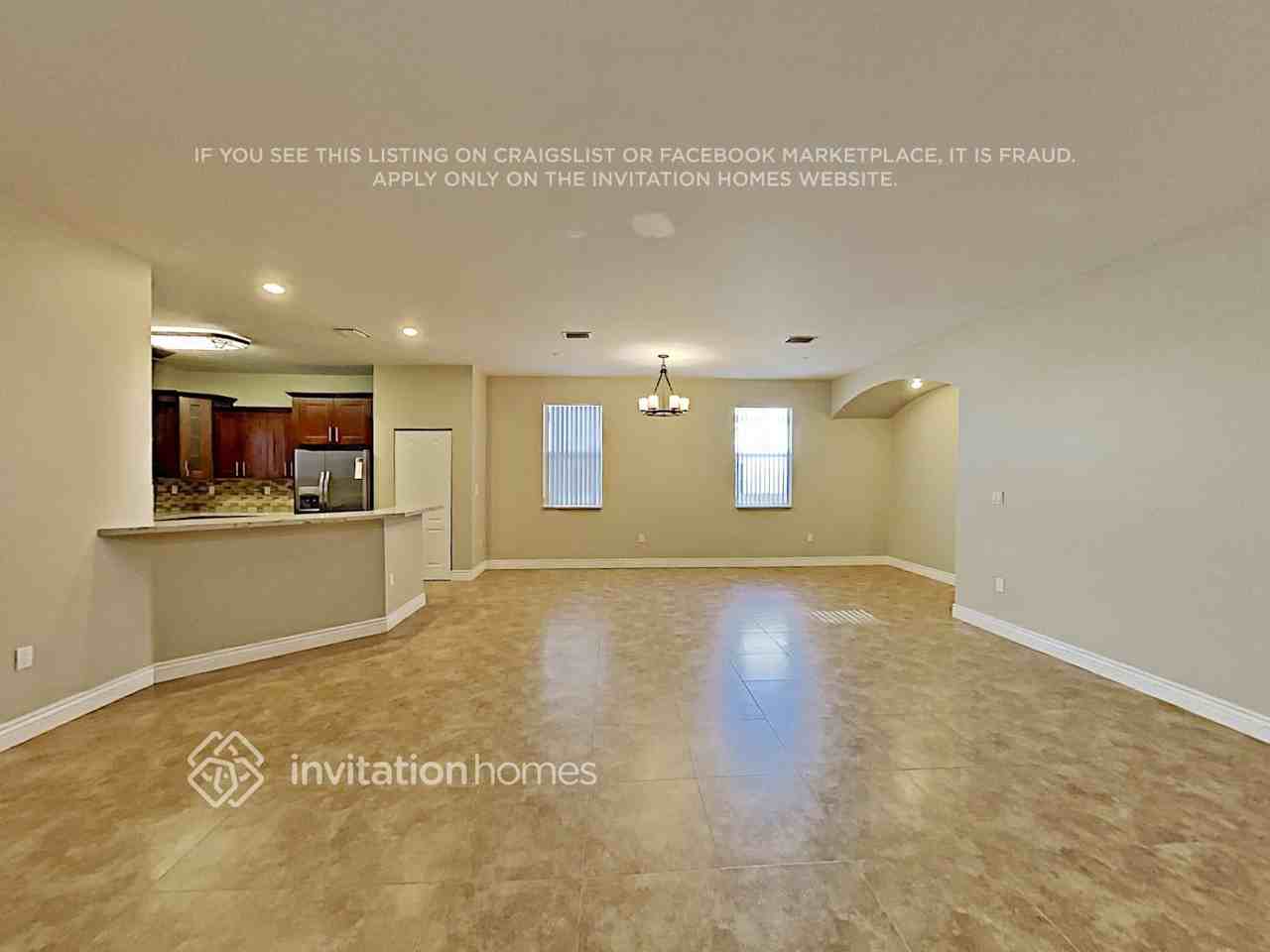 550 Ne 15th Ct - Photo 5 of 15