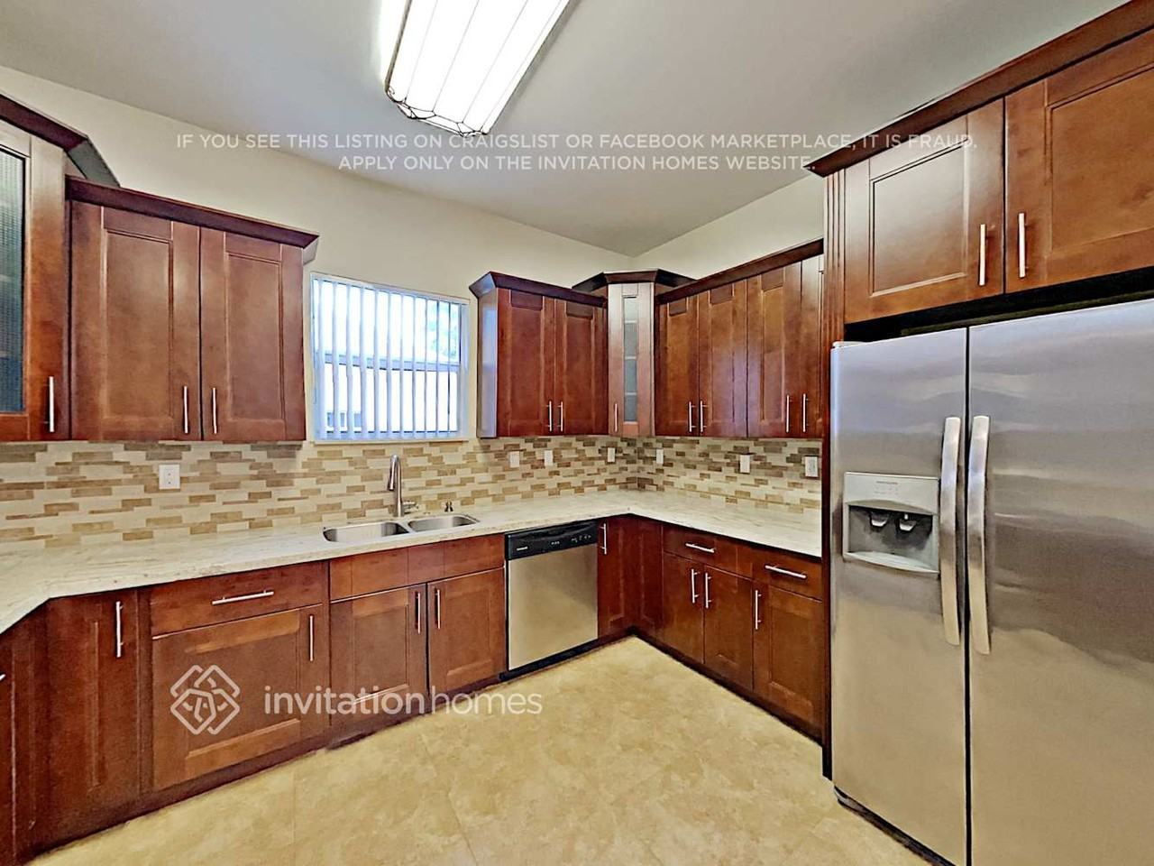 550 Ne 15th Ct - Photo 7 of 15