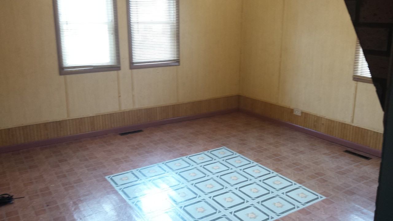 228 E 7th St #228E7th - Photo 2 of 3