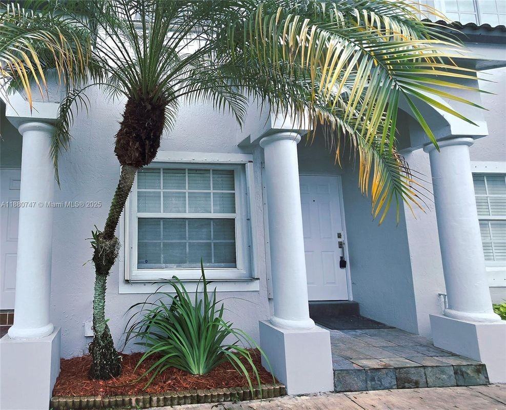 14273 Sw 121st Pl ##3 - Photo 2 of 3