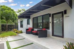 2484 Sw 25th St - Photo 1 of 1