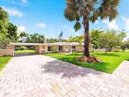 featured image of 10643 Ne 10th Pl ##0