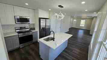 featured image of 33 Highland Ave