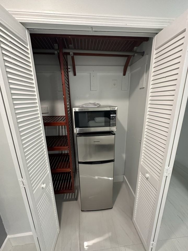 715 Sw 99th Court Cir - Photo 6 of 15