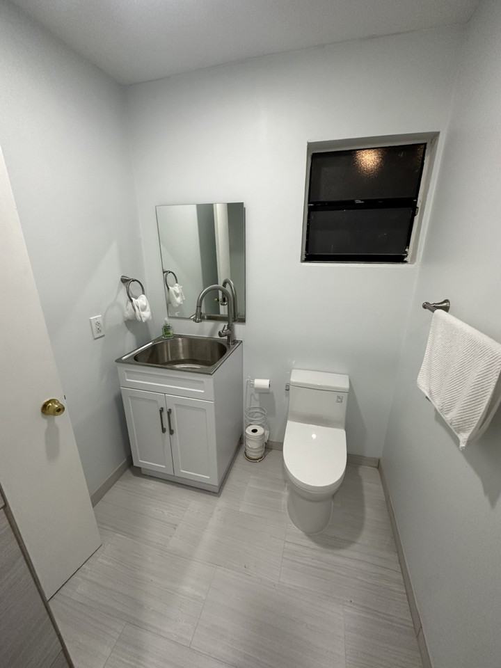 715 Sw 99th Court Cir - Photo 4 of 15