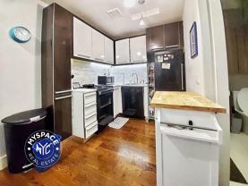 137 Manhattan Ave #4B - Photo 1 of 1