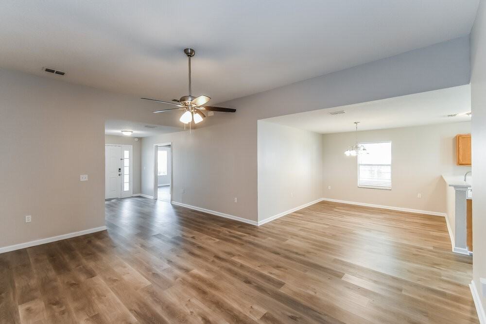 5342 Arlington Rd - Photo 5 of 16