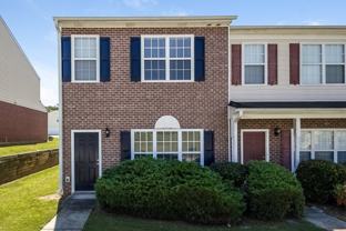 4511 Heritage Pkwy - Photo 1 of 1