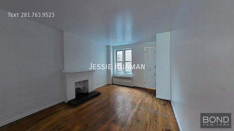 247 W 26th St #2D - Photo 2 of 8