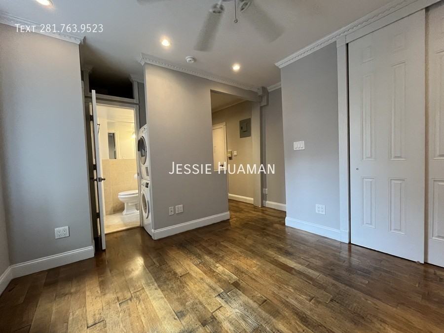 234 Mott St #9A - Photo 4 of 5