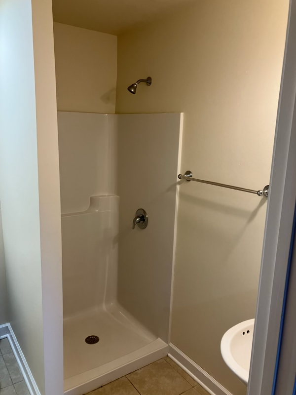 433 Harding Ave - Photo 3 of 9