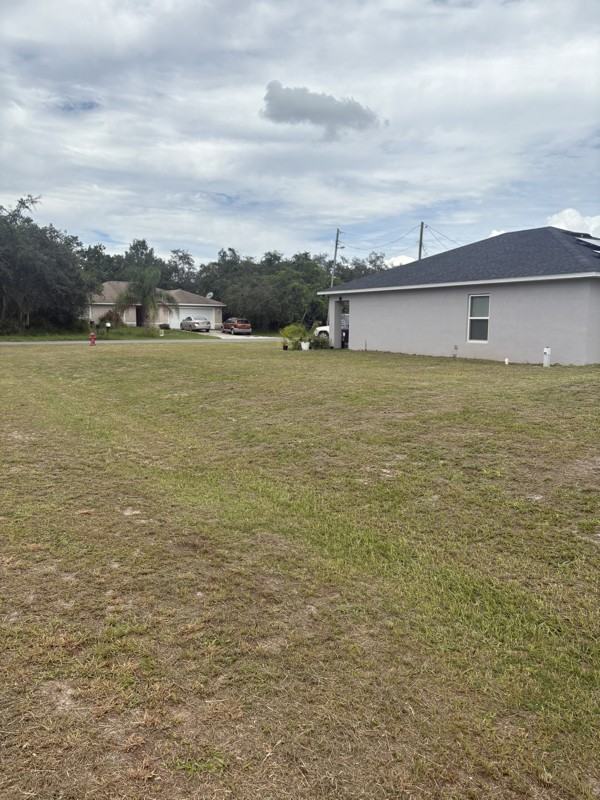 327 Tyler St - Photo 3 of 45