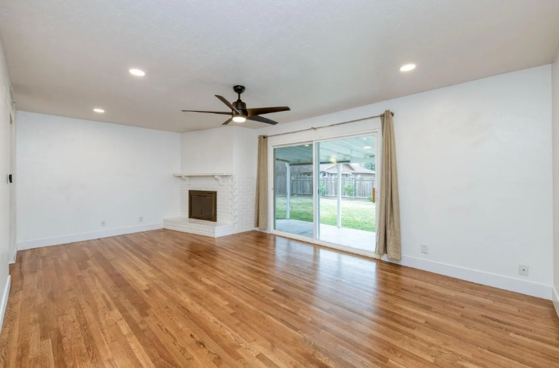 5641 E Austin Way - Photo 4 of 14