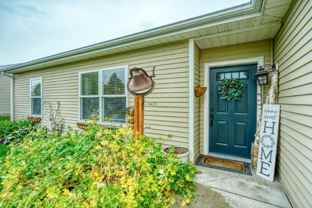 26 Vanderbilt Dr #1 - Photo 1 of 1