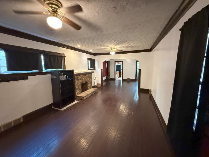 3347 W 131st St - Photo 2 of 16