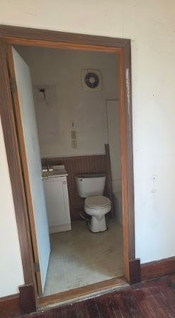 437 W Pierce St - Photo 4 of 6