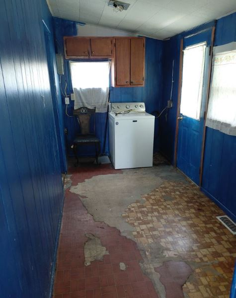 316 N 6th St - Photo 2 of 7