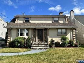 231 Falmouth Ave - Photo 1 of 1