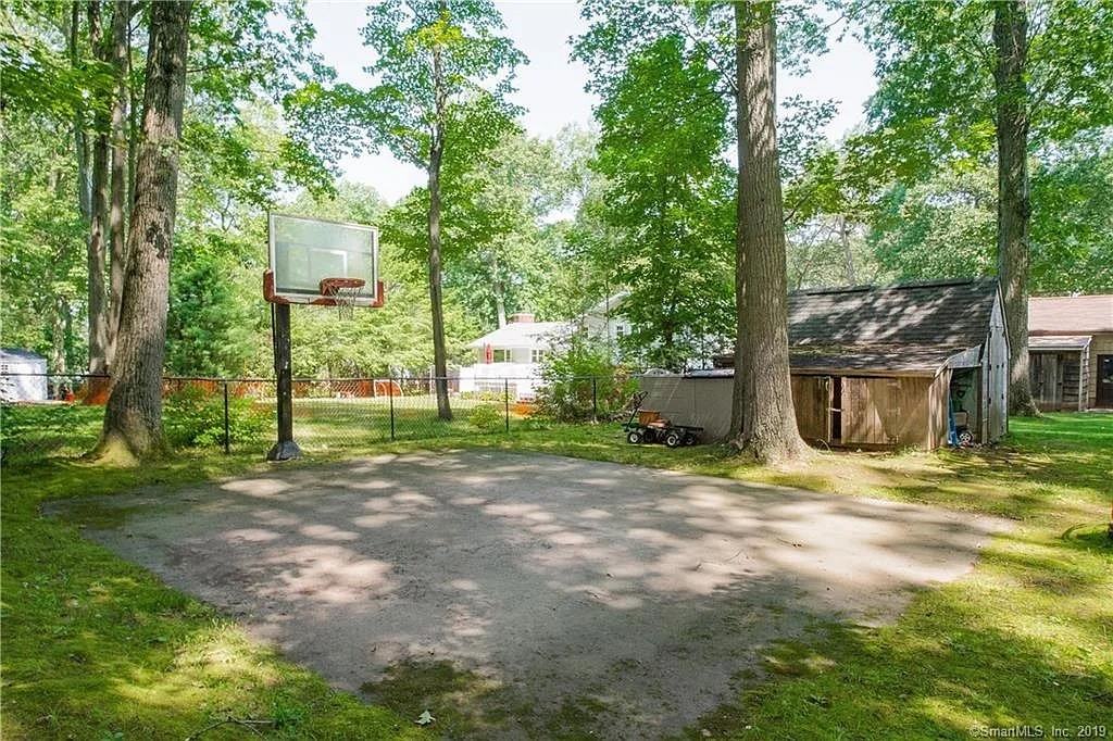 98 Palmer Dr #NA - Photo 4 of 24