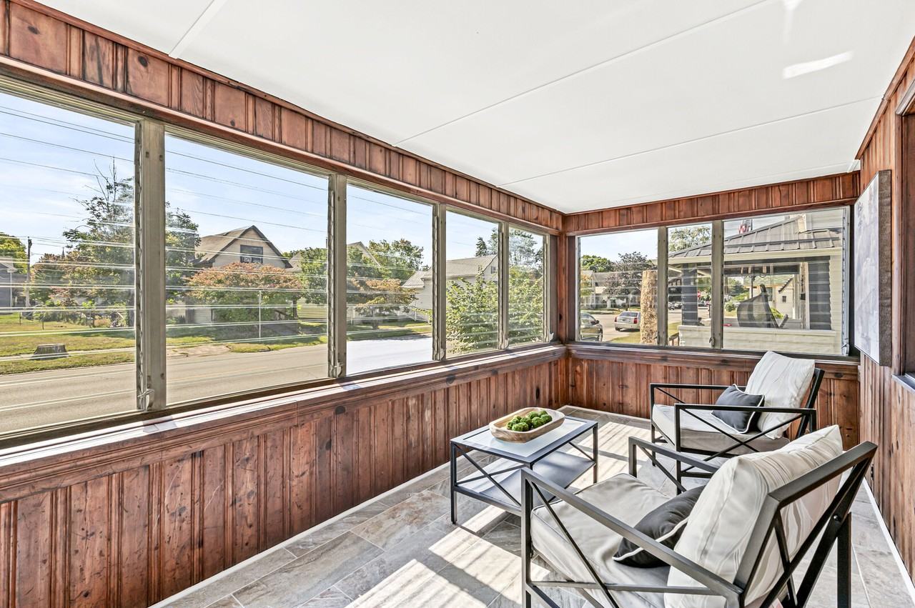 174 W 7th St #NA - Photo 3 of 28