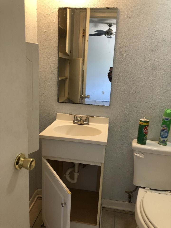 1802 N 4th St #3 - Photo 4 of 7