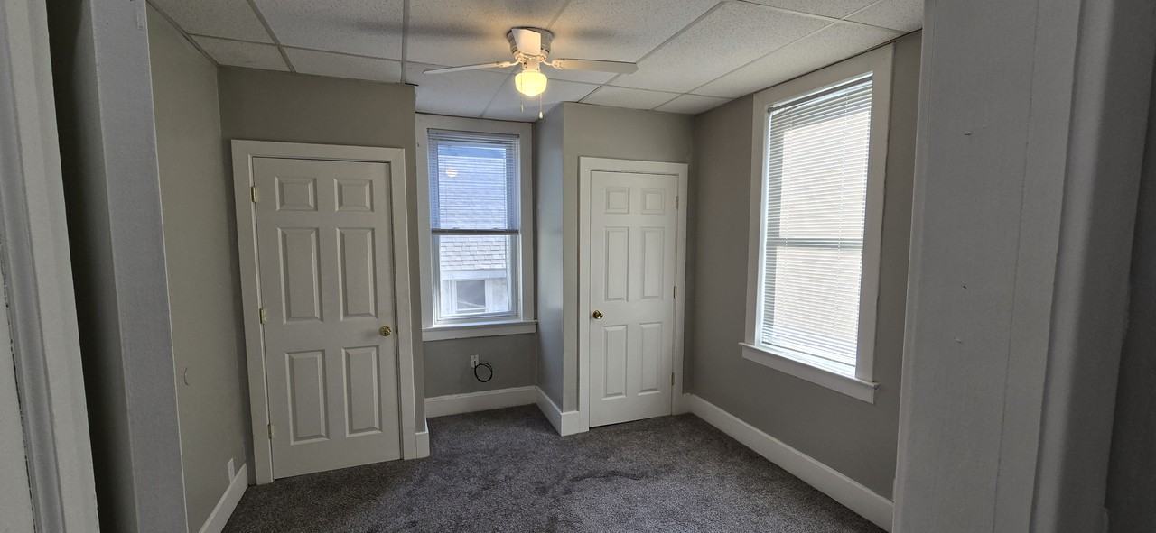 202 W Emerson St #1 - Photo 2 of 14