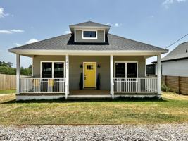 featured image of 407 N Holland St #NA