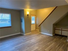 601 W Benton St #C - Photo 1 of 1