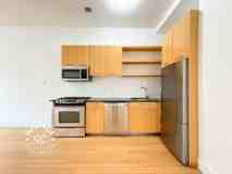 177 Concord St #2F - Photo 1 of 1